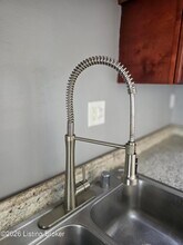 9703 Dolphin Ct in Jeffersontown, KY - Building Photo - Building Photo