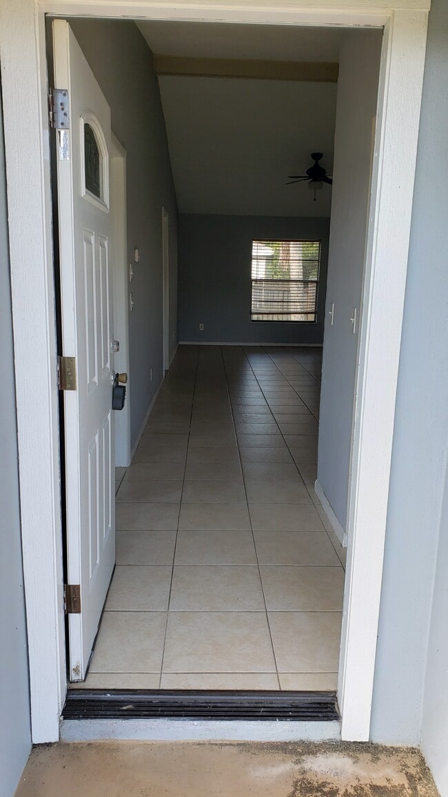 23 Ocean Breeze Cir in Ormond Beach, FL - Building Photo - Building Photo