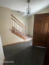 9505 E Laurens Ln in Knoxville, TN - Building Photo - Building Photo