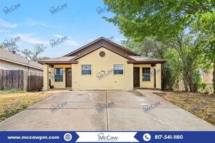 3108 Lincoln Ave in Fort Worth, TX - Building Photo