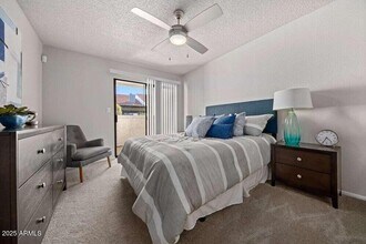 11025 S 51st St, Unit 1 in Phoenix, AZ - Building Photo - Building Photo
