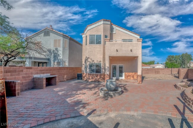 property at 2334 Silver Crew Pass