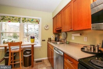 3009 20th Ct S in Arlington, VA - Building Photo - Building Photo