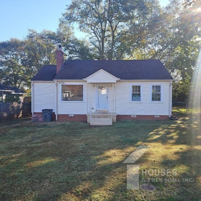 property at 7 Edwards St