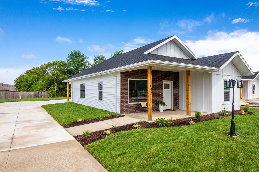 Wilson's Creek Villas in Republic, MO - Building Photo