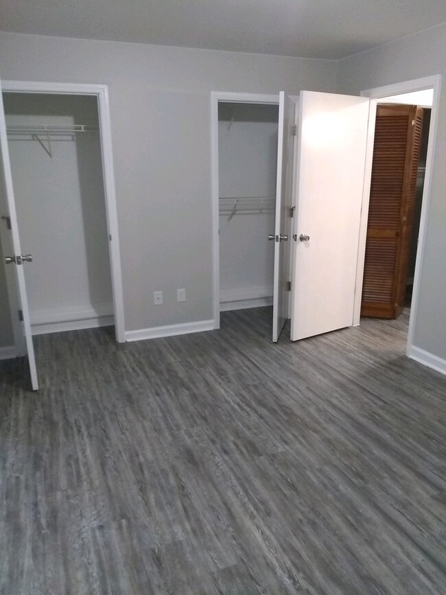622 E Knox St in Durham, NC - Building Photo - Building Photo