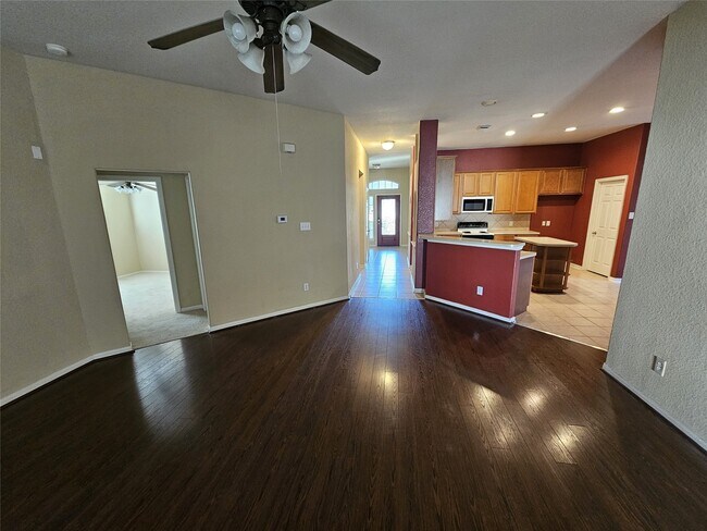 17202 Timber Cliff Ct