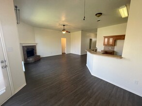 4528 Wheatland Dr in Fort Worth, TX - Building Photo - Building Photo