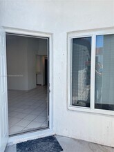 8419 SW 209th St in Cutler Bay, FL - Building Photo - Building Photo