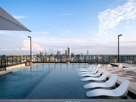 Union on 24th in Austin, TX - Building Photo