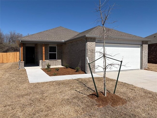 10005 SW 38th St in Mustang, OK - Building Photo - Building Photo