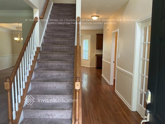 4645 Highcroft Ln in Charlotte, NC - Foto de edificio - Building Photo