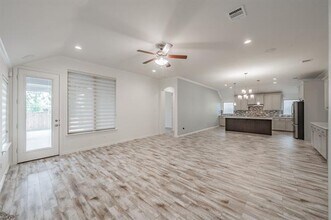612 Rawlins Ln in Fort Worth, TX - Building Photo - Building Photo