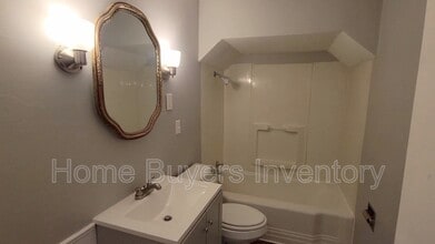 236 Hilton Ave in Youngstown, OH - Building Photo - Building Photo