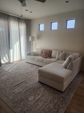 5525 W Mauna Loa Ln in Glendale, AZ - Foto de edificio - Building Photo