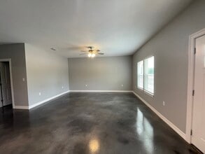 150 Stephens Rd in Hallsville, TX - Building Photo - Building Photo