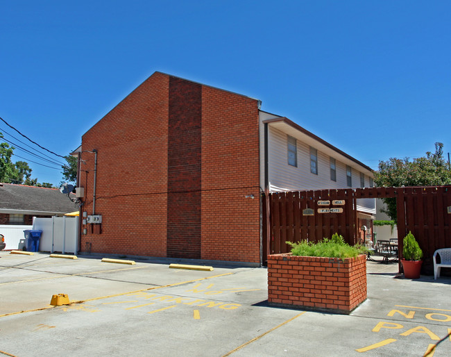 561-565 Oak Ave in New Orleans, LA - Foto de edificio - Building Photo