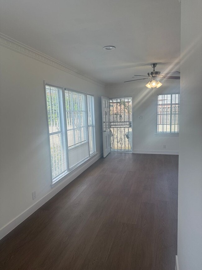 2918 11th Ave in Los Angeles, CA - Building Photo - Building Photo