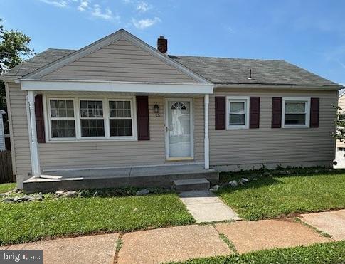 45 W High St in Windsor, PA - Building Photo