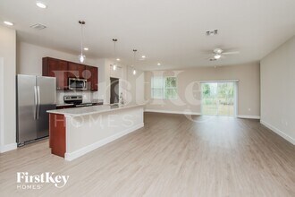 2700 Gainesville Rd SE in Palm Bay, FL - Building Photo - Building Photo