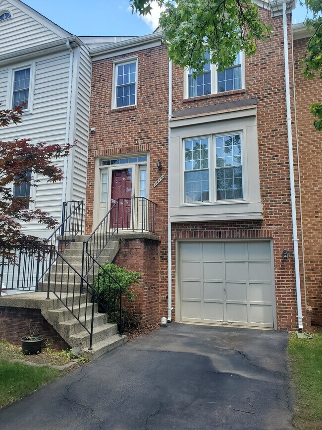 property at 14142 Betsy Ross Ln