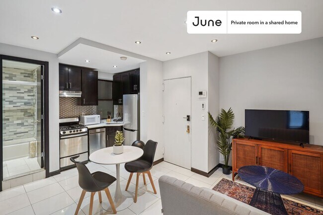Room in Shared 4 bed/1 bath home, Unit A in New York, NY - Foto de edificio - Building Photo