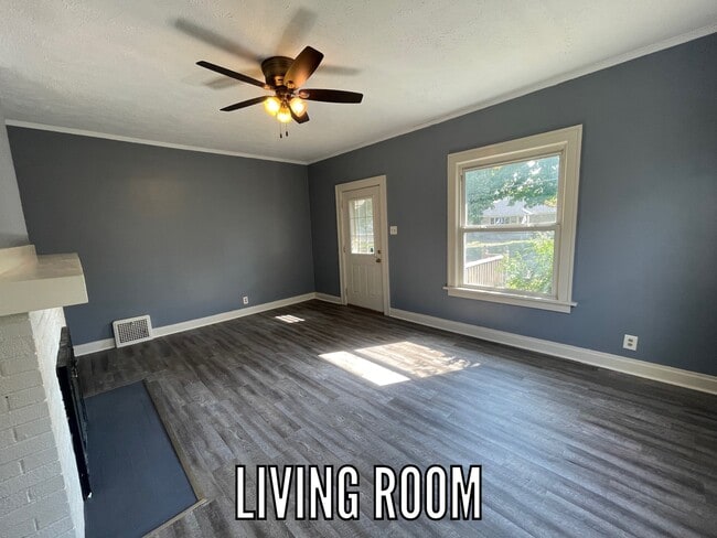 303 E Winter Ave in Danville, IL - Building Photo - Building Photo