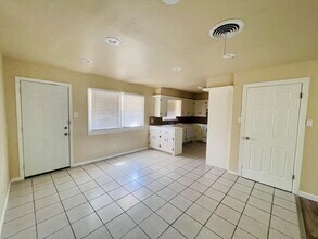 1503 46th Pl in Lubbock, TX - Building Photo - Building Photo