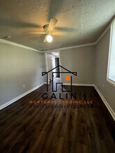 745 E Waldburg St in Savannah, GA - Building Photo - Building Photo