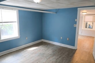 305 Rindge Ave in Cambridge, MA - Building Photo - Building Photo