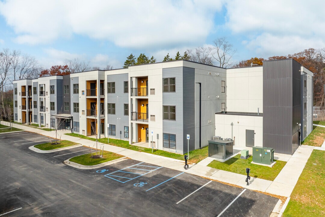 Brightdawn Village Apartments in Ann Arbor, MI - Building Photo