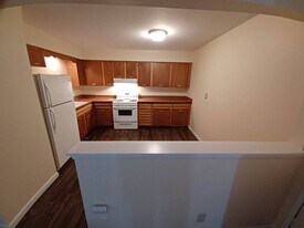 Harrison Ave in Rockford, IL - Building Photo