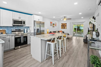 2019-2023 NE 15th Ave in Wilton Manors, FL - Building Photo - Building Photo