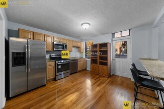 184 Athens St in Boston, MA - Building Photo - Building Photo