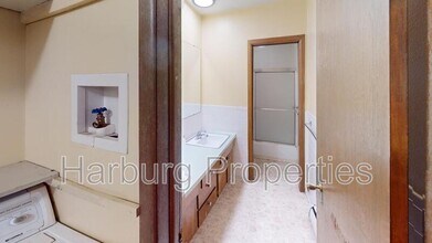 1717 Baseline Rd in Boulder, CO - Building Photo - Building Photo