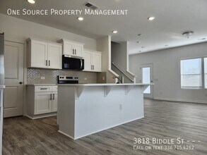 3818 Biddle St in Greensboro, NC - Building Photo - Building Photo