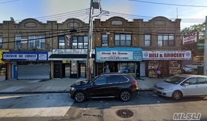 135-30 Rockaway Blvd in Queens, NY - Building Photo