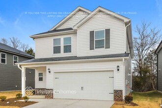 2285 Cherry Crk Rd in Haw River, NC - Foto de edificio - Building Photo