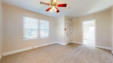 507 Macklyn Ave in Santa Rosa, CA - Foto de edificio - Building Photo