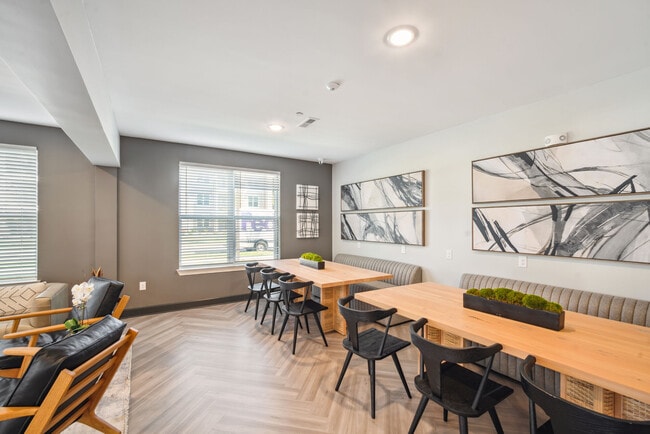 Alcove at Russell Cave