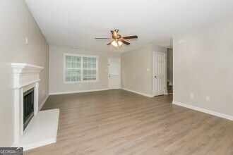 4919 Wolfcreek View in College Park, GA - Building Photo - Building Photo