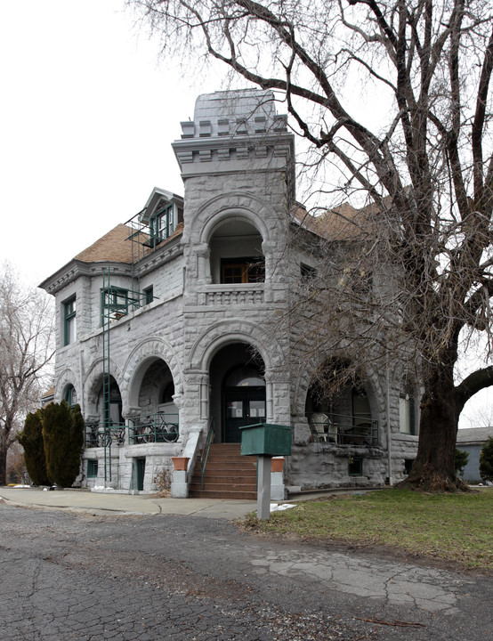 705 E 2700 S in Salt Lake City, UT - Building Photo