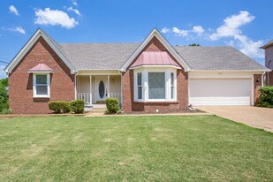 4378 Bunker Hill Dr in Memphis, TN - Building Photo