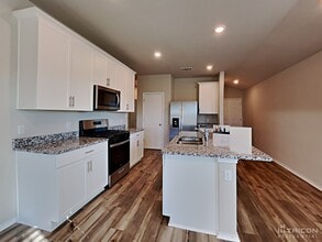 5132 Saddle Clb Dr in Georgetown, TX - Building Photo - Building Photo
