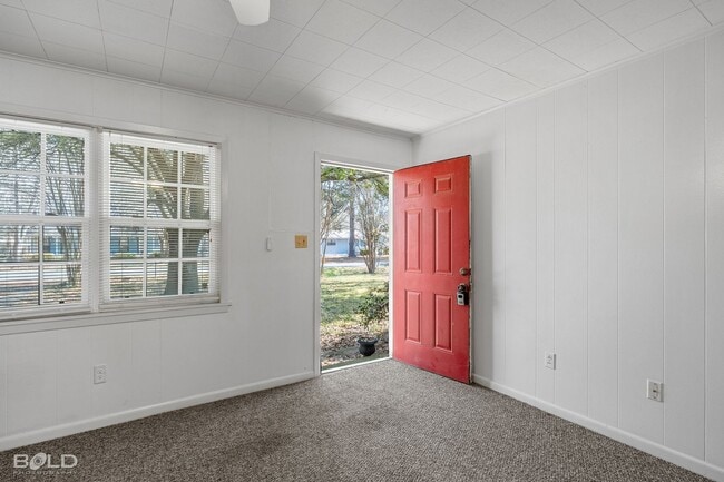 7062 Winburn Dr in Greenwood, LA - Building Photo - Building Photo