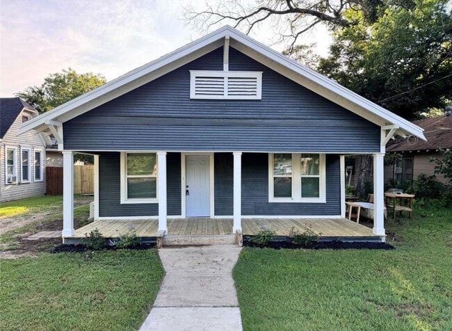 property at 1510 4th St