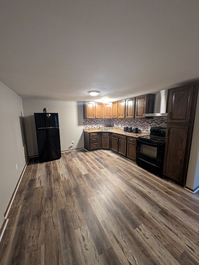 property at 2110-2110 Hollingsworth St