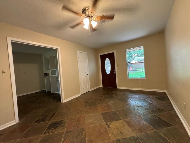 715 Frankie St in Wharton, TX - Building Photo - Building Photo