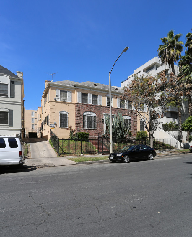 531 S Berendo St in Los Angeles, CA - Building Photo - Building Photo