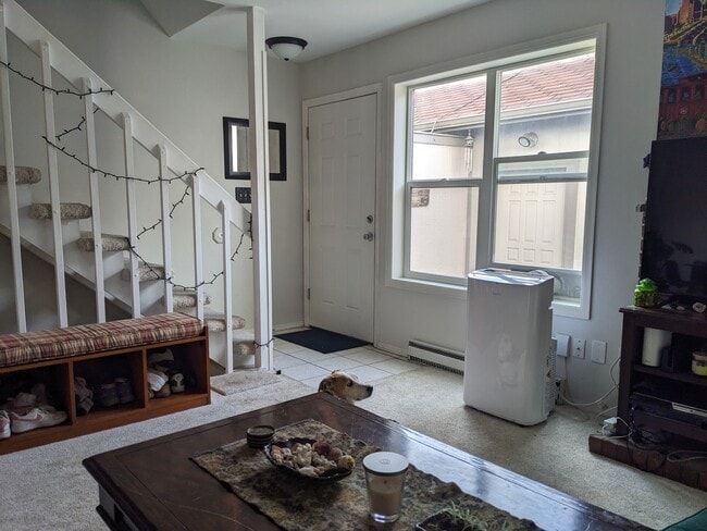 3205 Azalea Dr, Unit 1 in Fort Collins, CO - Building Photo - Building Photo